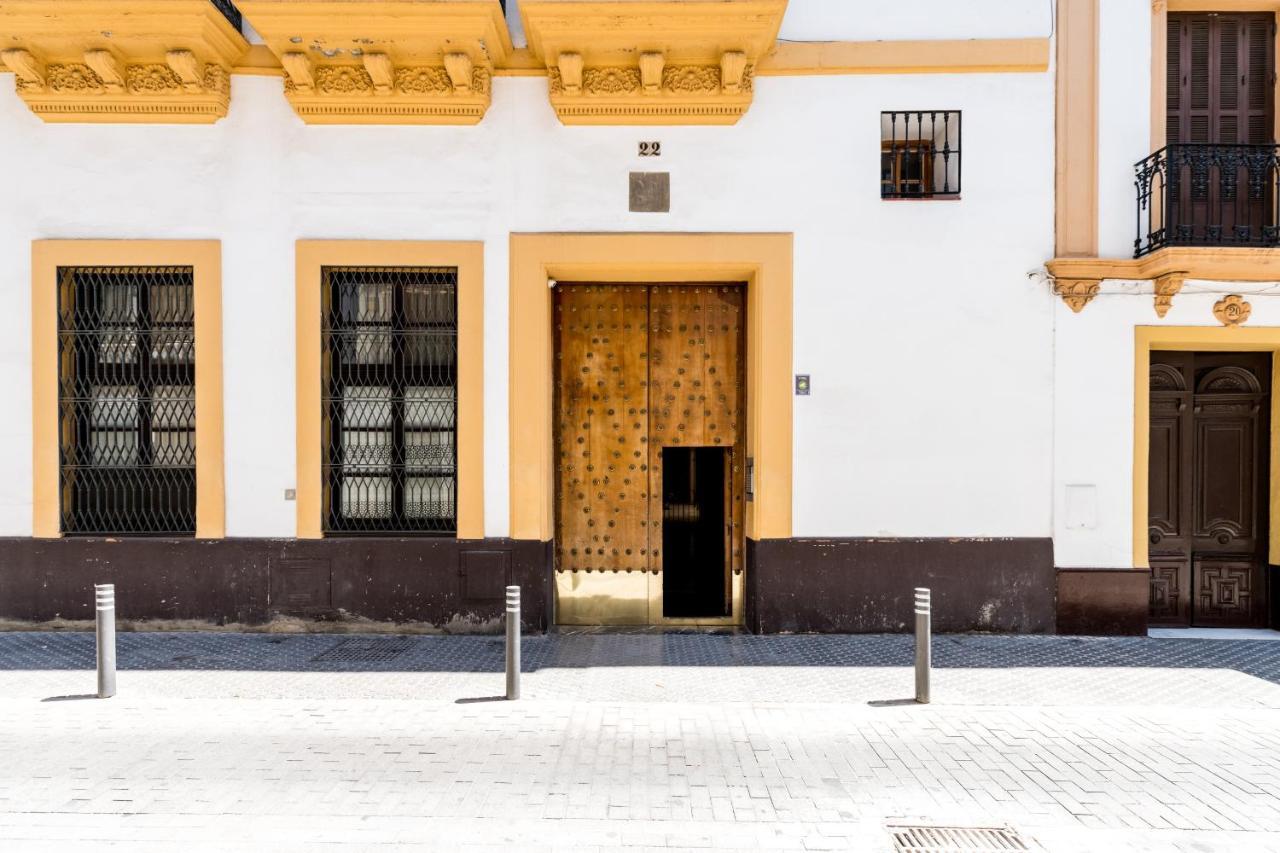 Apartamentos Rg, San Vicente 22 Sevilla Bagian luar foto